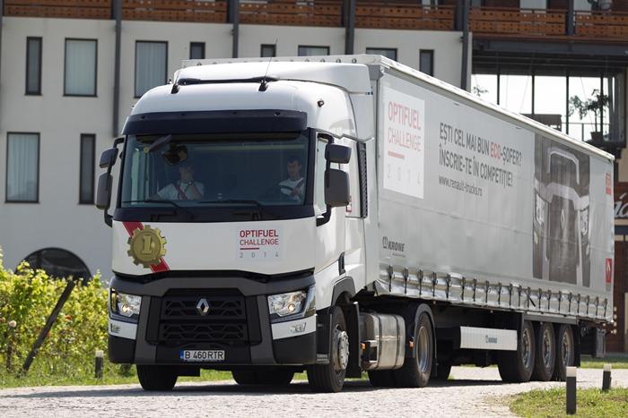 truk Renault Trucks a desemnat cel mai eficient ECO-?ofer al concursului “Optifuel Challenge Romania 2014”