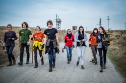 TĂSULEASA Social: Dragi voluntari si dragi puieti, va multumim de 66.500 de ori! Ne revedem la primavara!